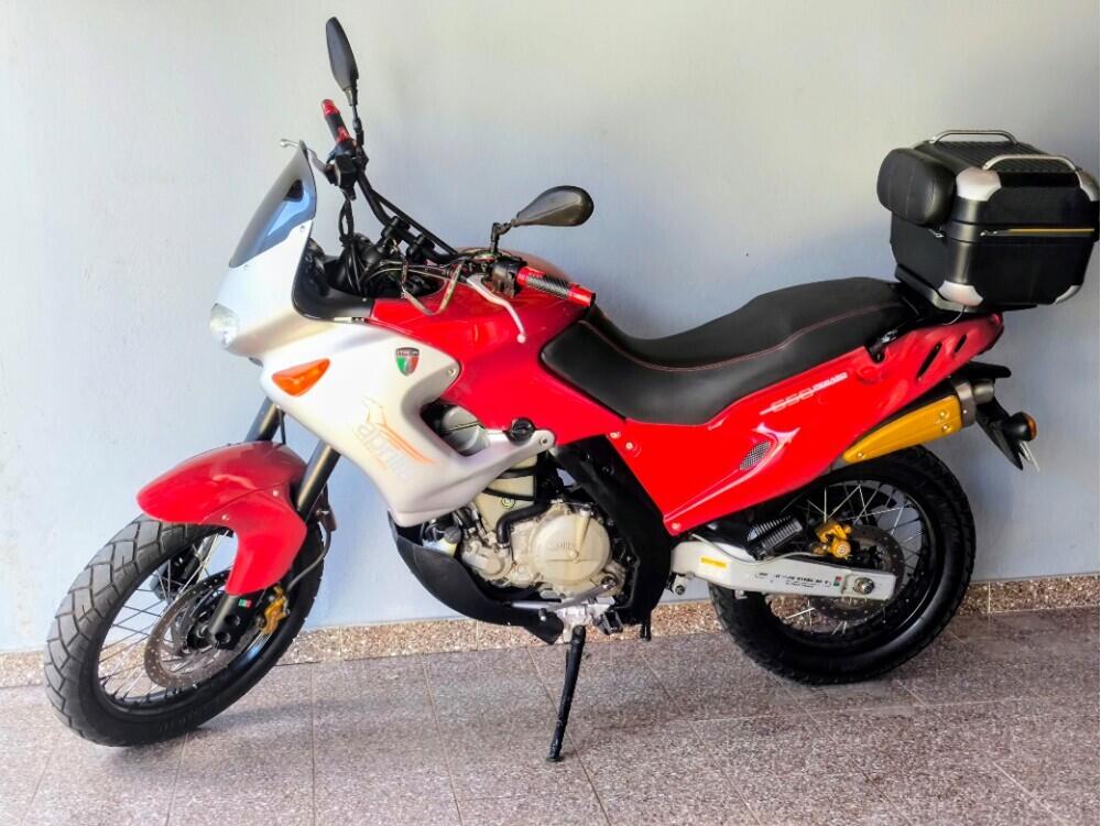 Aprilia Pegaso 650