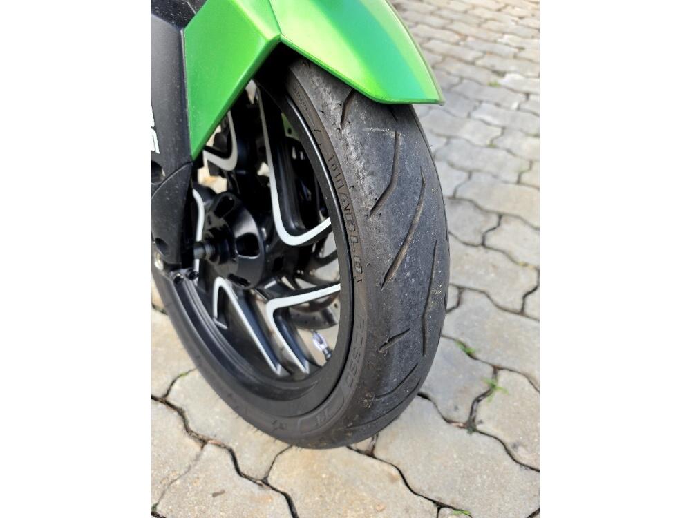 Bajaj Dominar