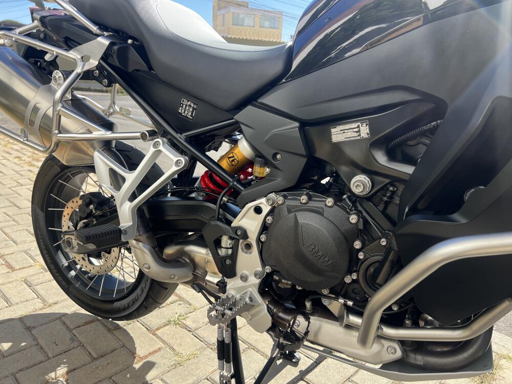 BMW F 900
