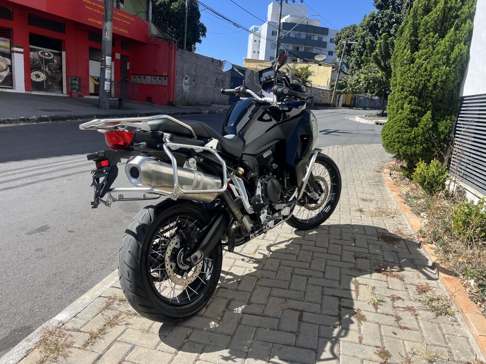 BMW F 900