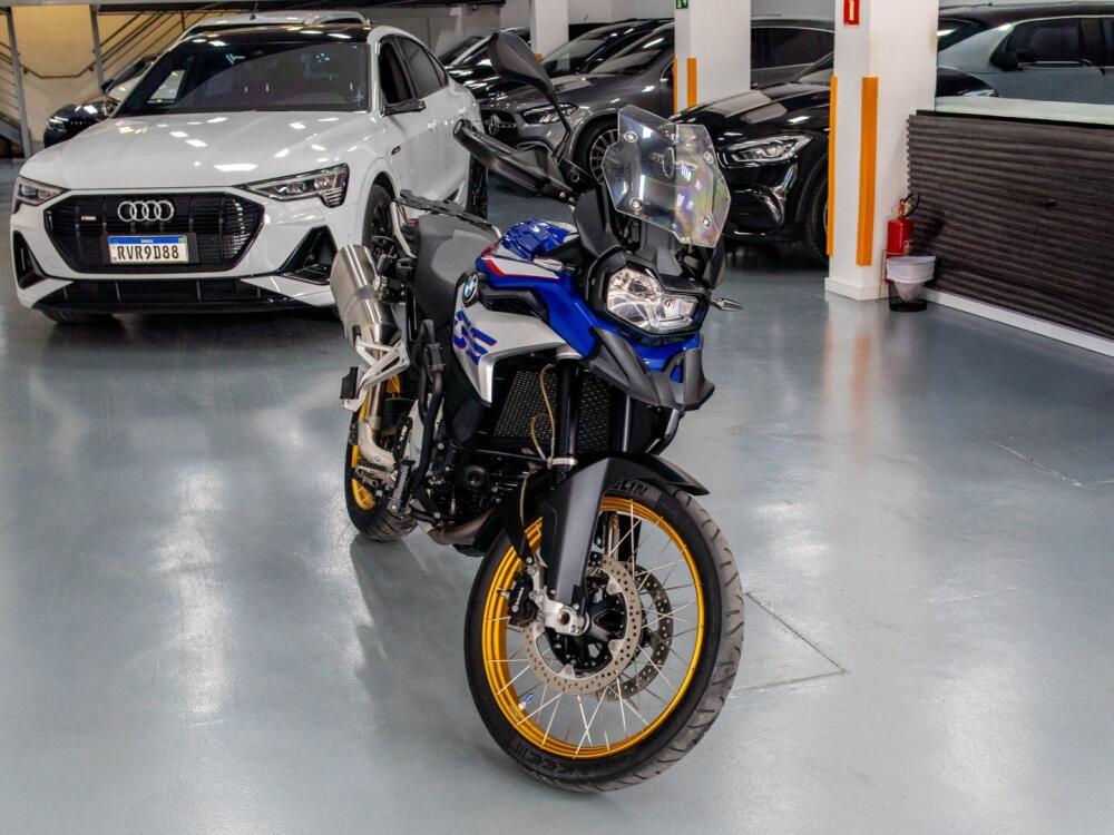 BMW F 850