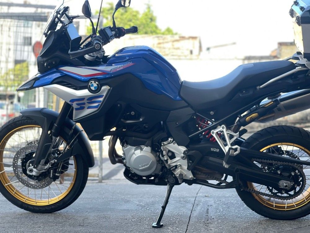 BMW F 850