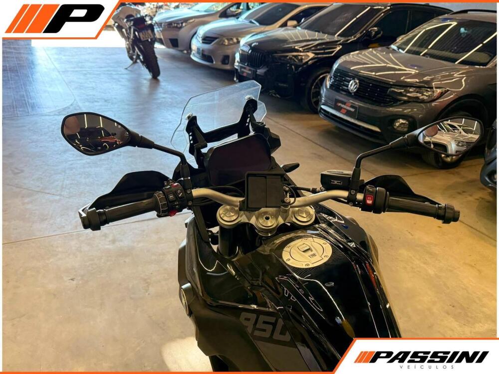 BMW F 850