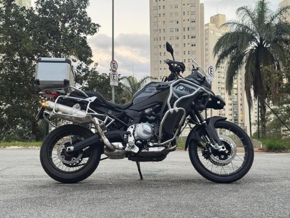 BMW F 850