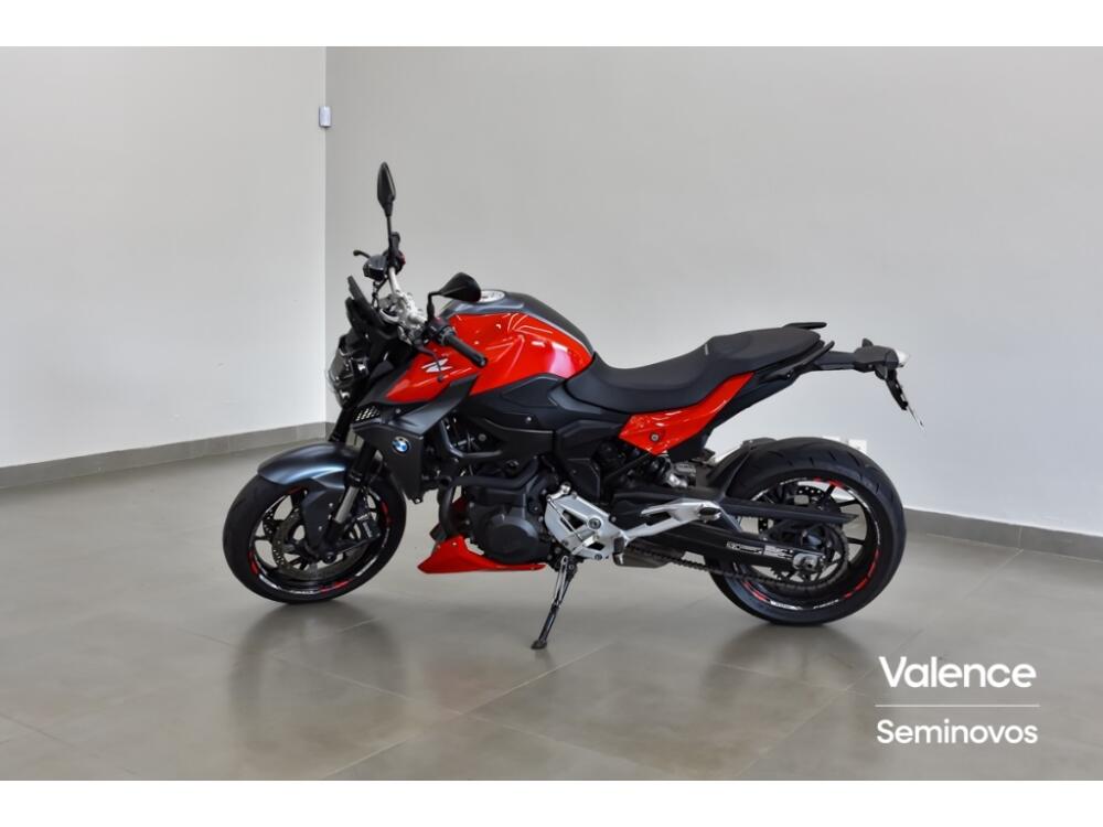 BMW F 900