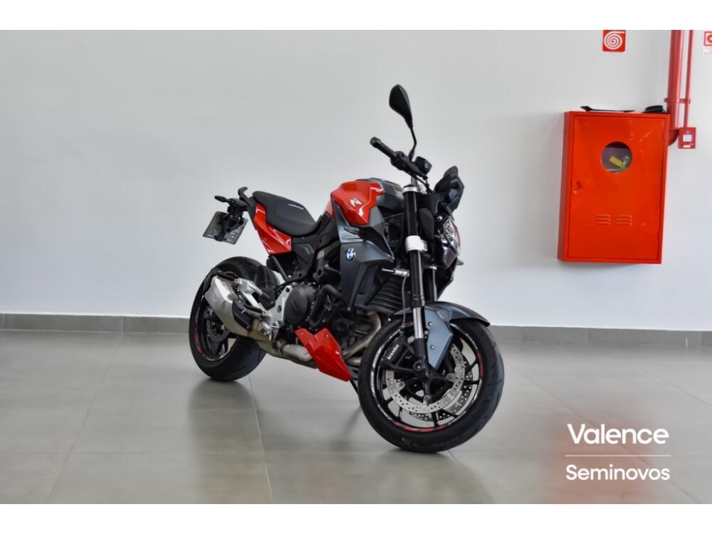 BMW F 900