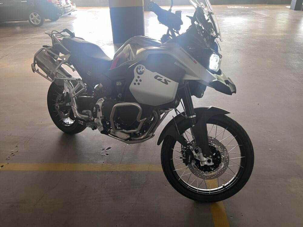 BMW F 900