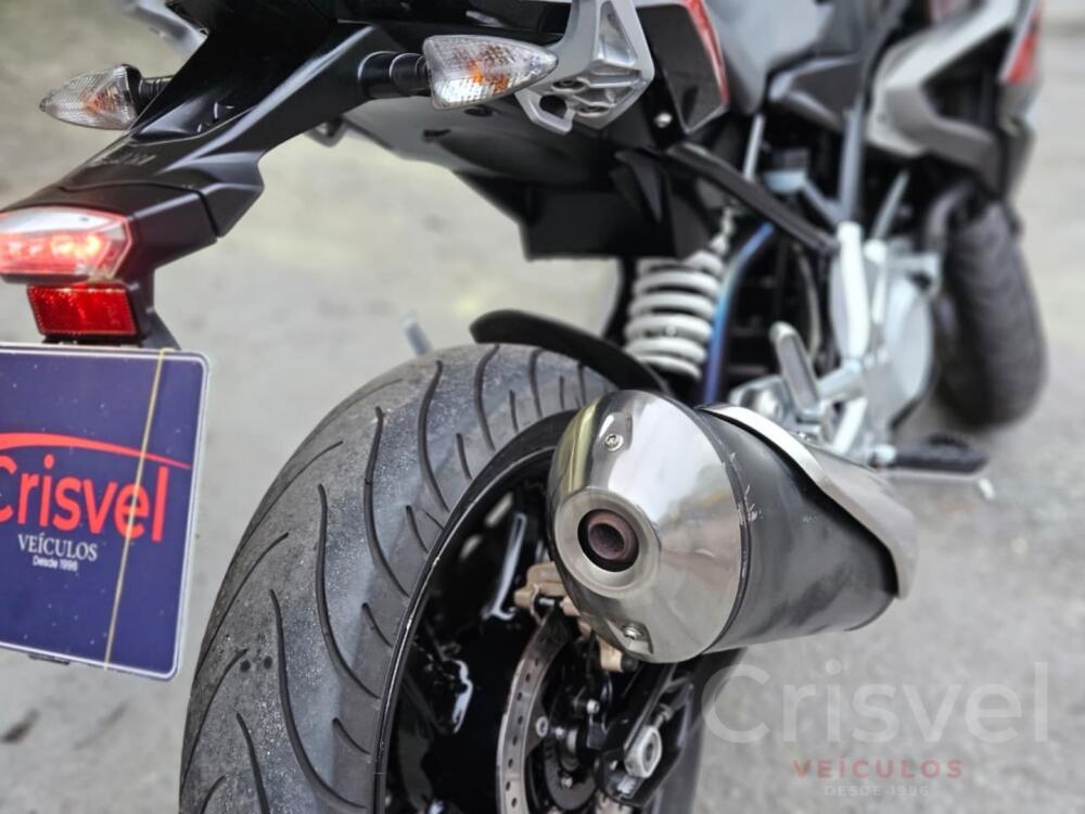 BMW G 310 R
