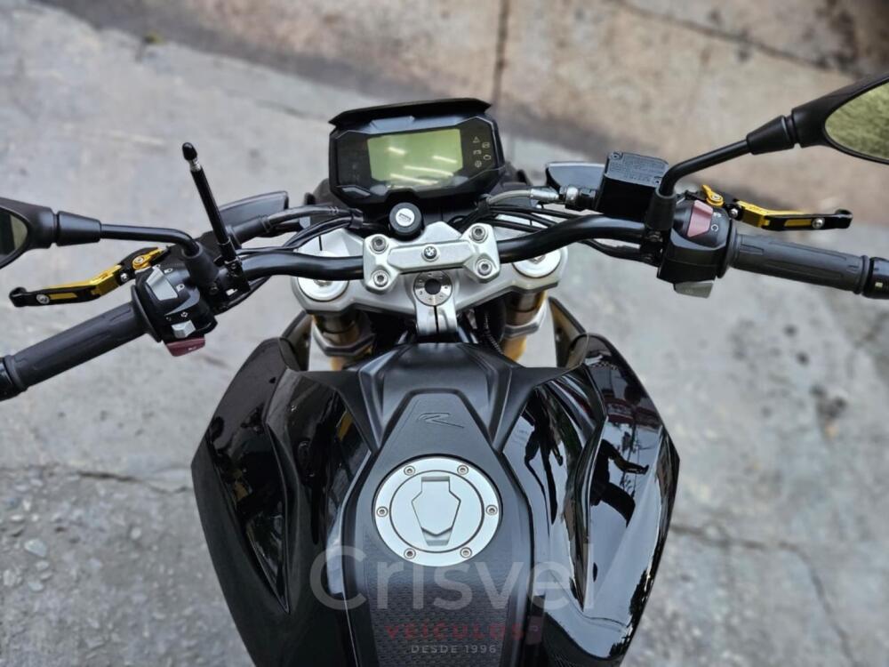 BMW G 310 R