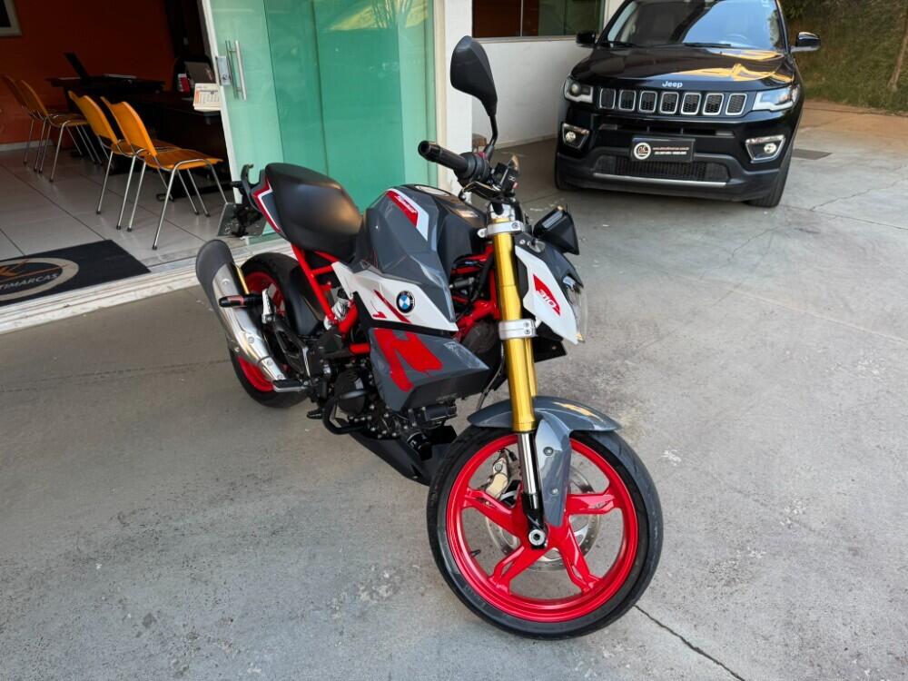 BMW G 310 R