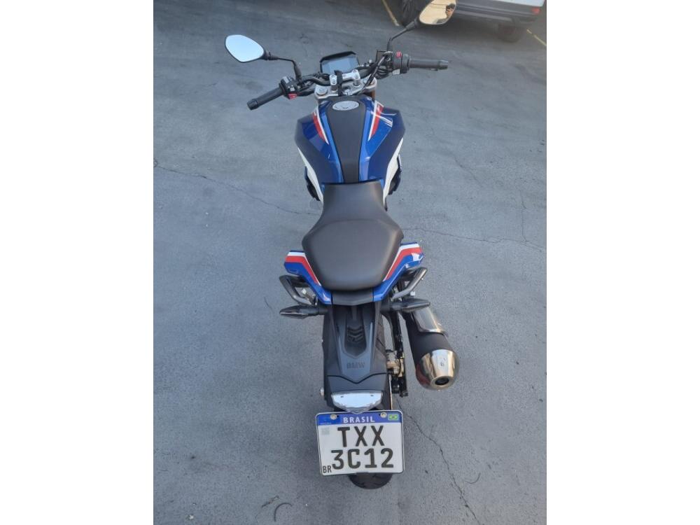 BMW G 310 R