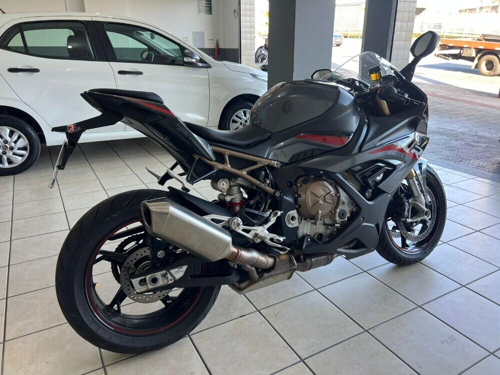 BMW S 1000 RR