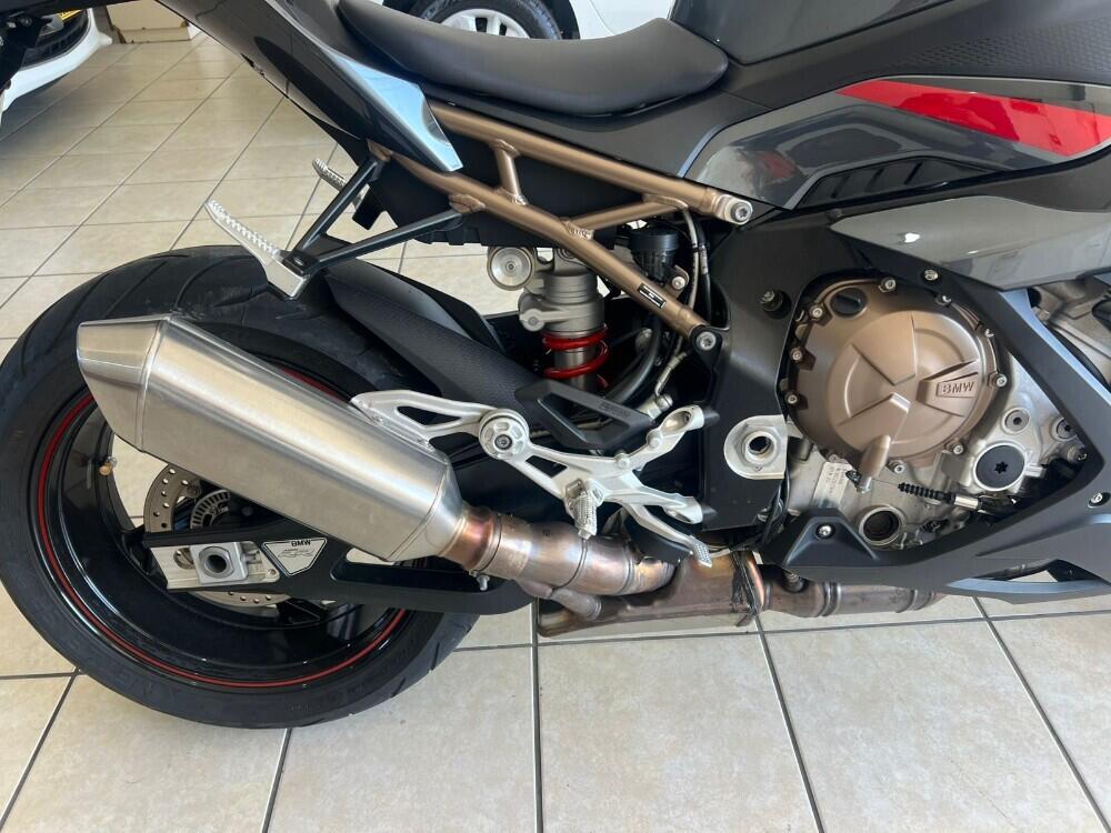 BMW S 1000 RR