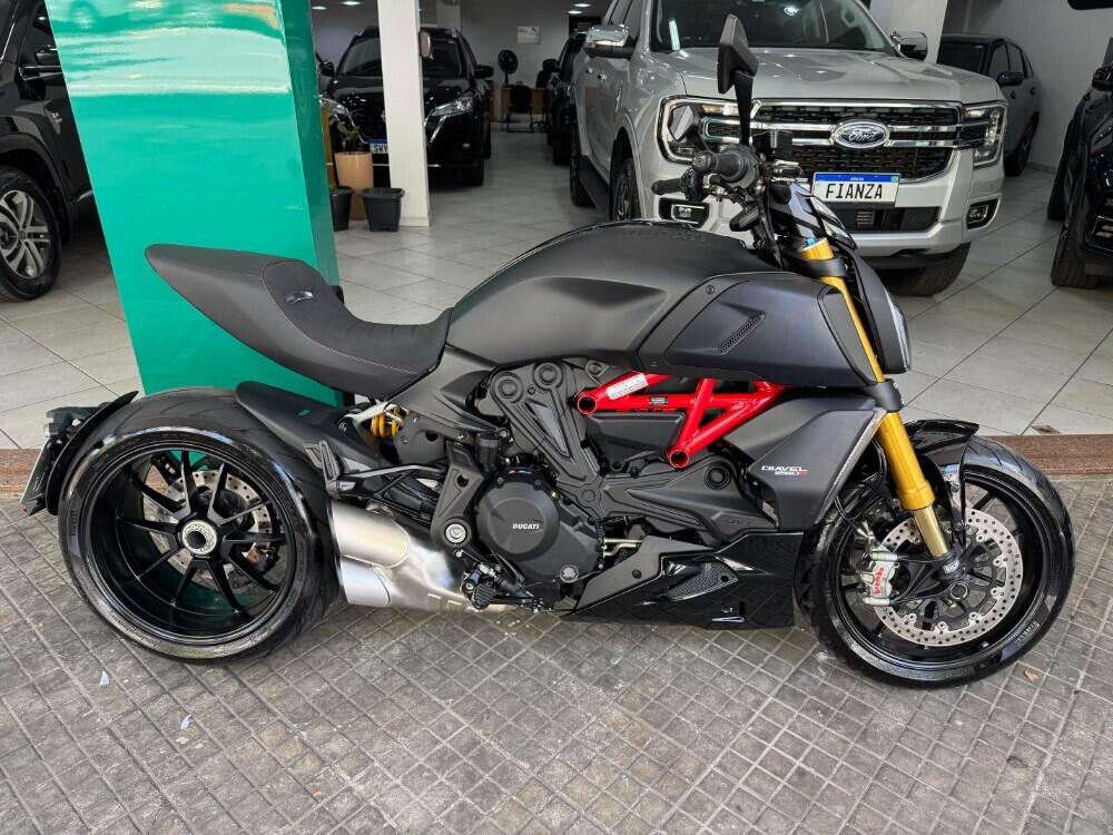 Ducati Diavel