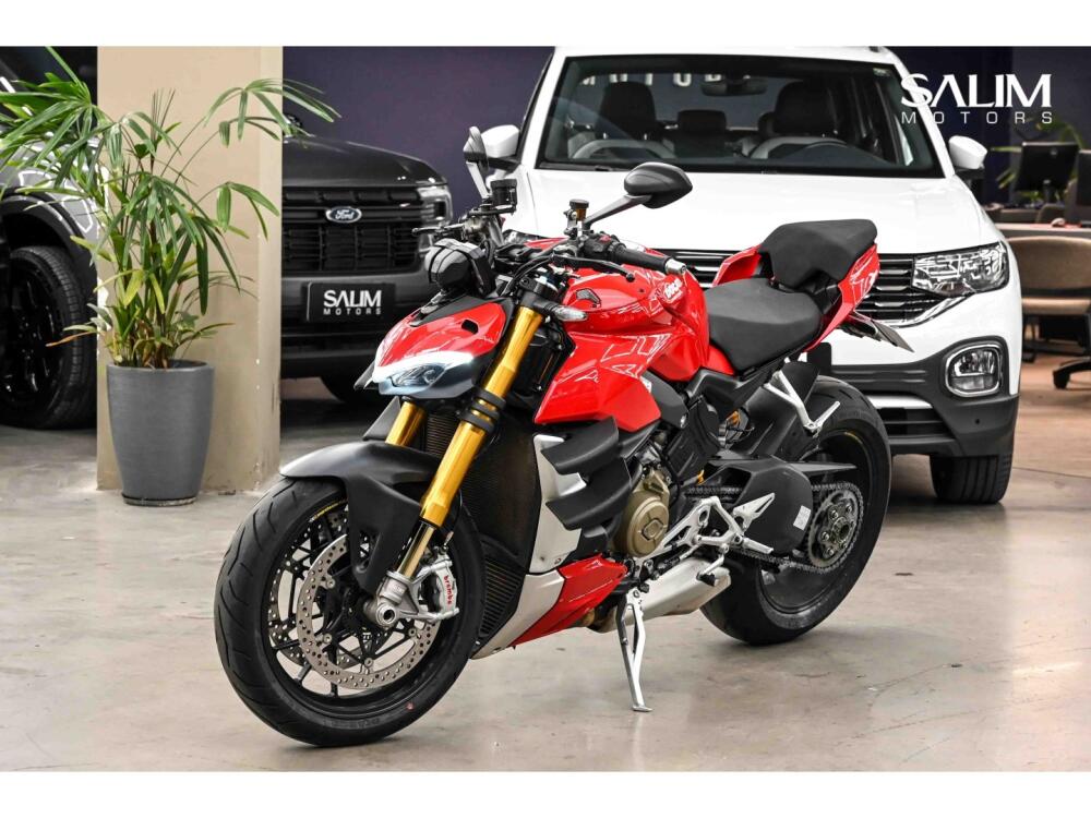 Ducati Street Fighter