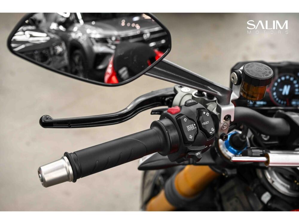Ducati Street Fighter