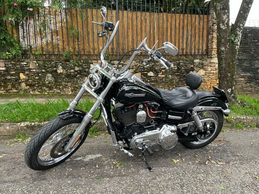 2012 dyna super glide outlet