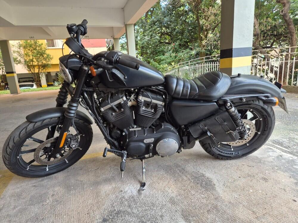 Harley Davidson XL 883