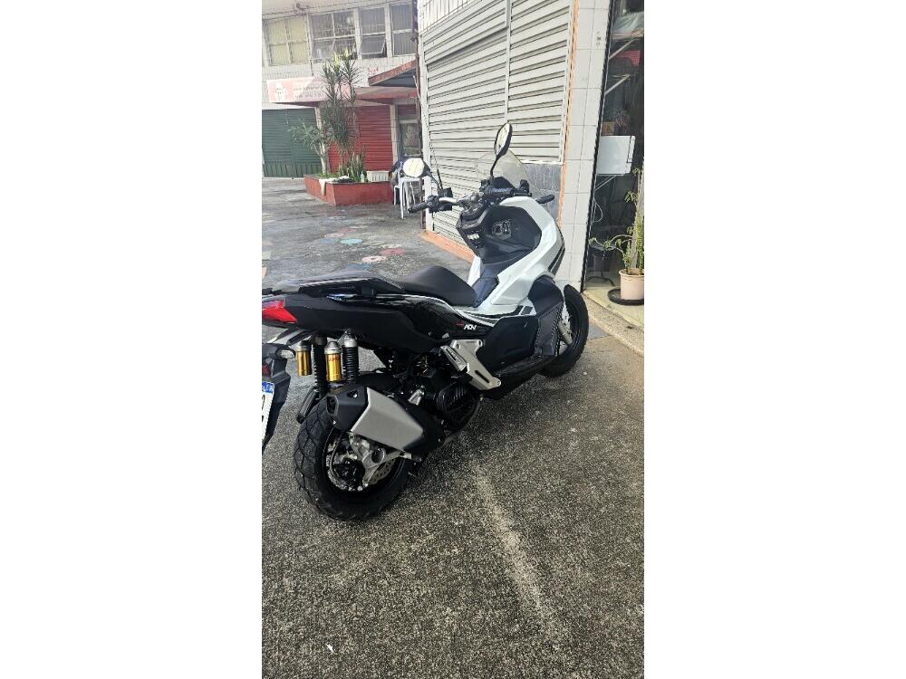 Honda ADV 150