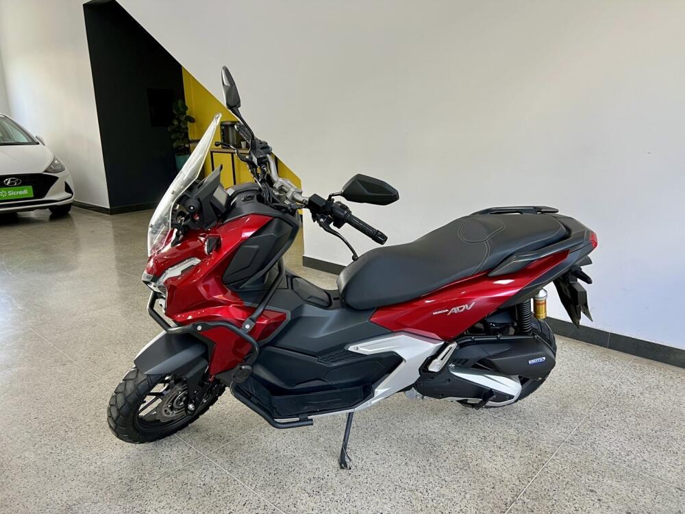 Honda ADV 150