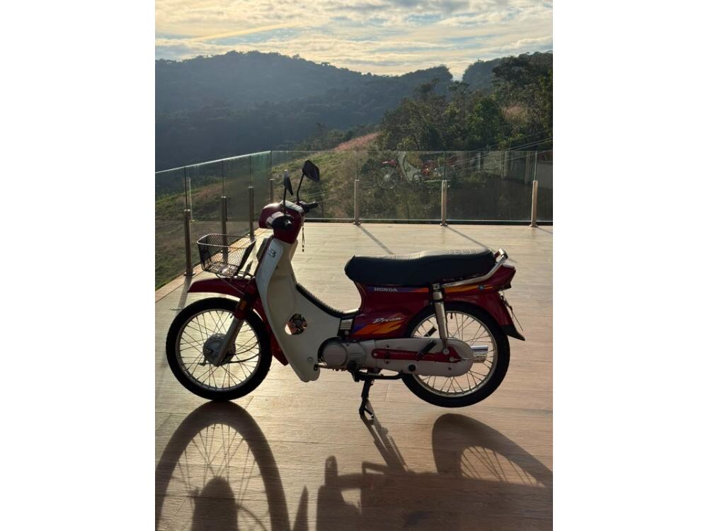 Honda C 100 DREAM