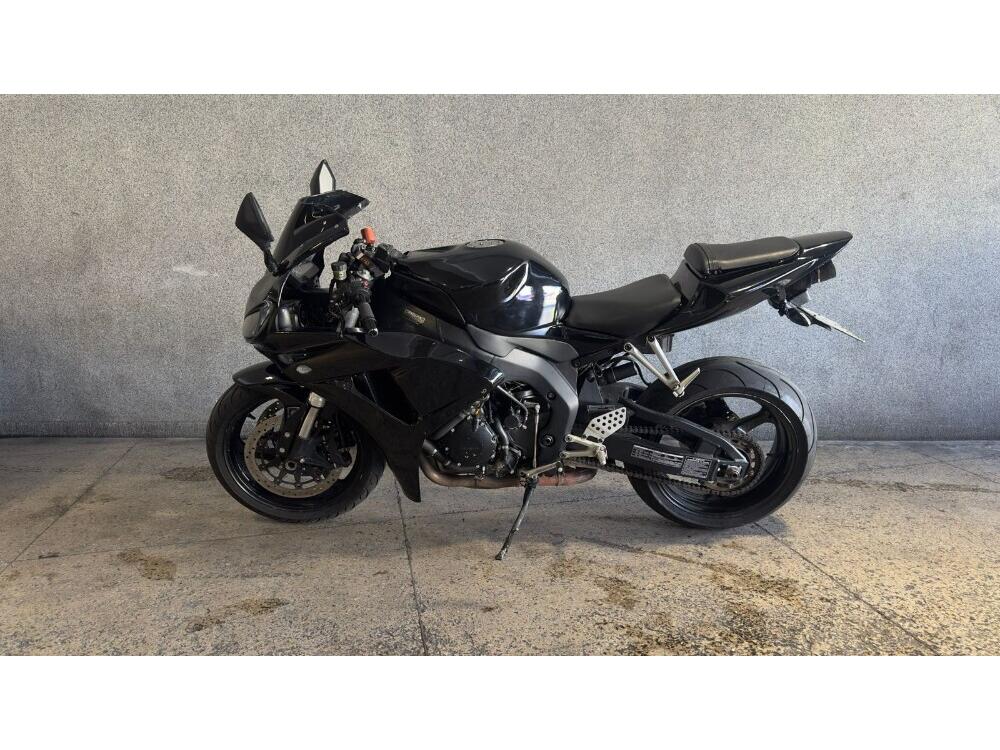 Honda CB 1000 R