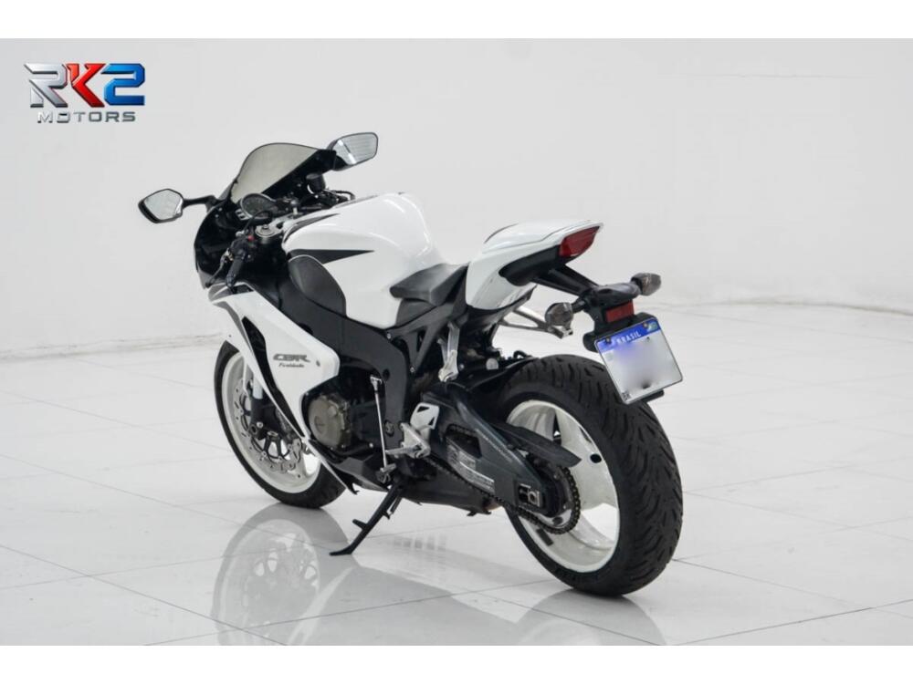 Honda CB 1000 R