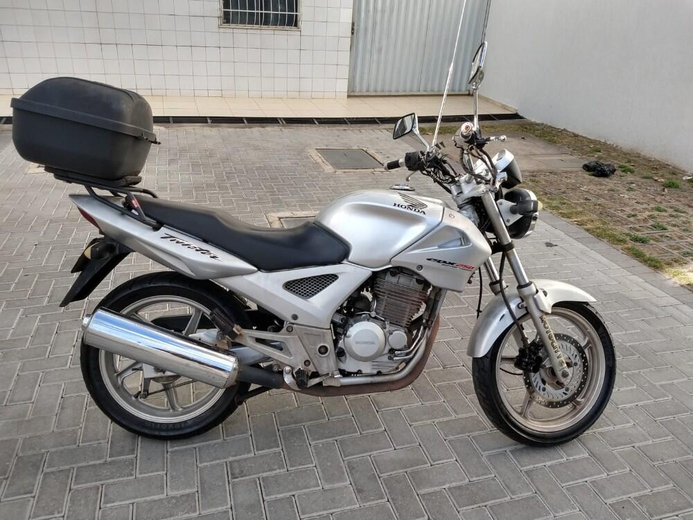Honda CBX 250 TWISTER