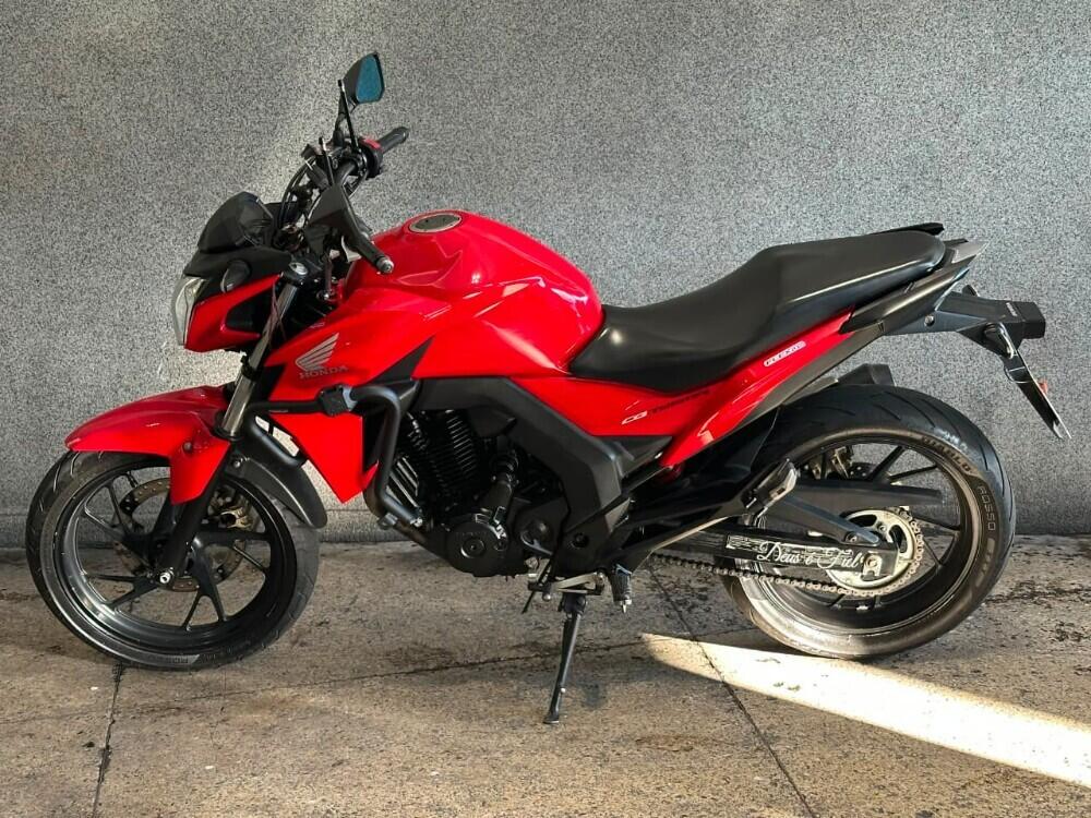 Honda CB 250 F Twister