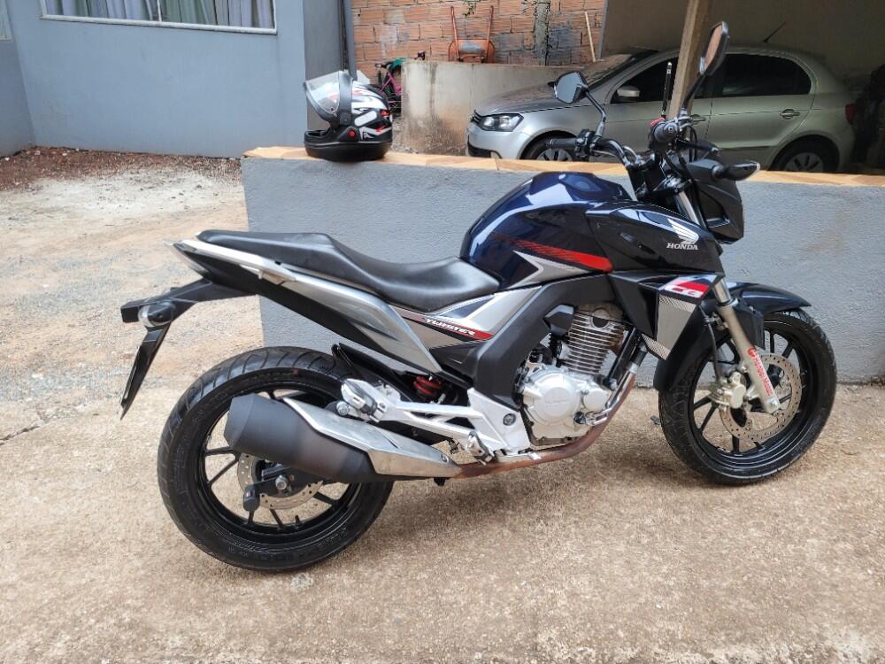 Honda CB 250 F Twister