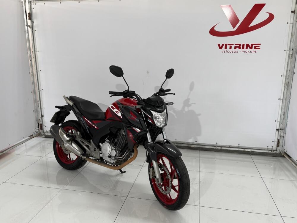 Honda CB 250 F Twister