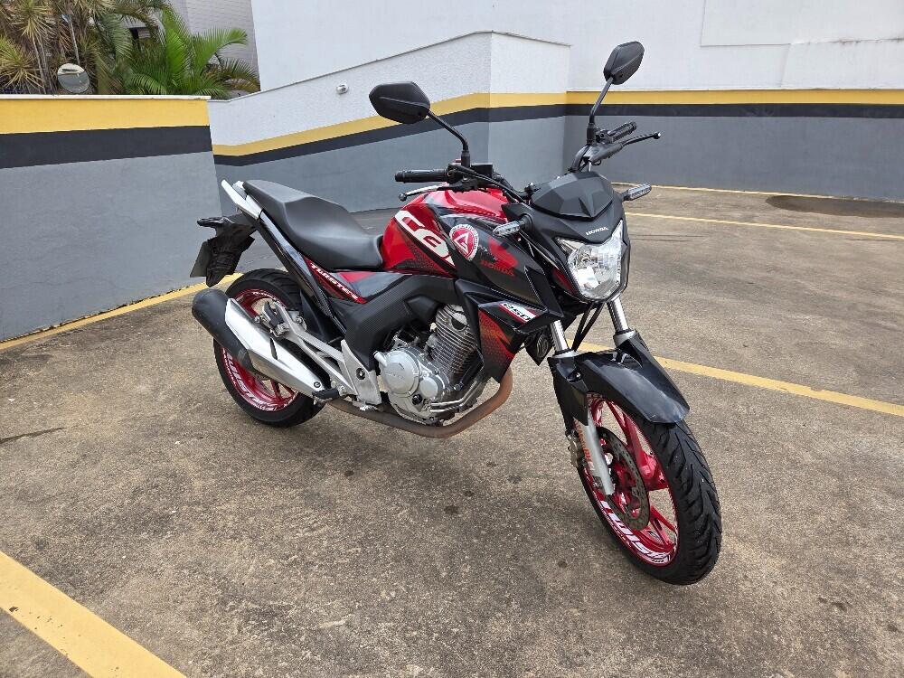 Honda CB 250 F Twister
