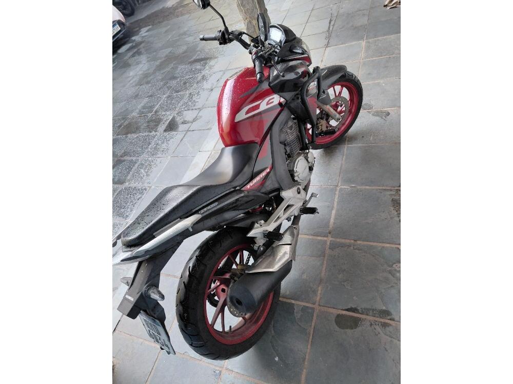 Honda CB 250 F Twister