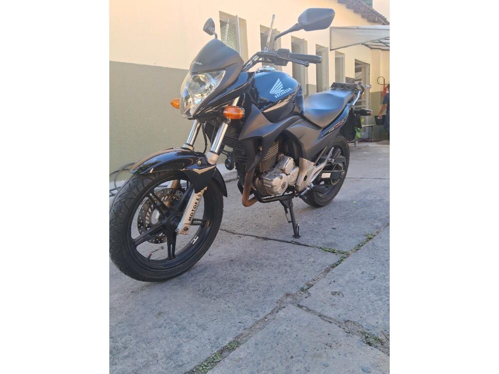 Honda CB 300