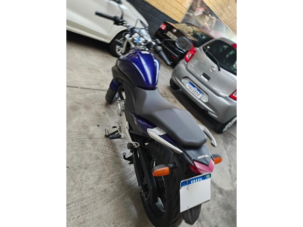 Honda CB 300
