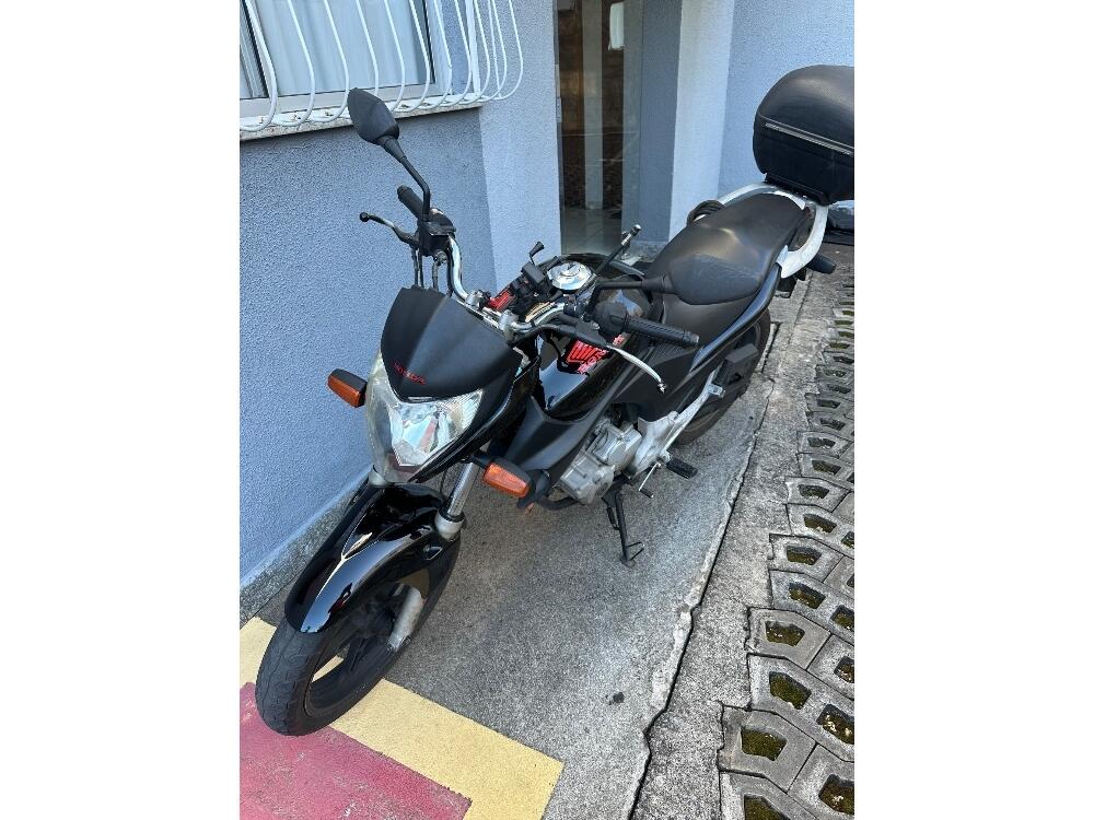 Honda CB 300