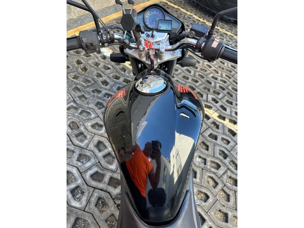 Honda CB 300