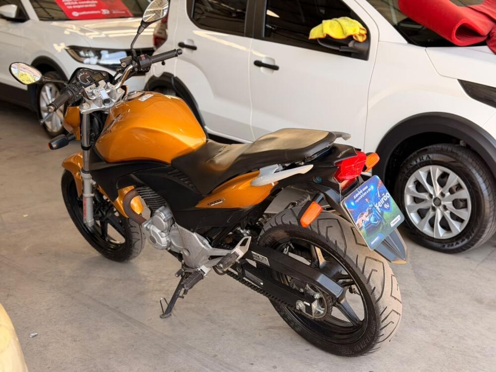 Honda CB 300