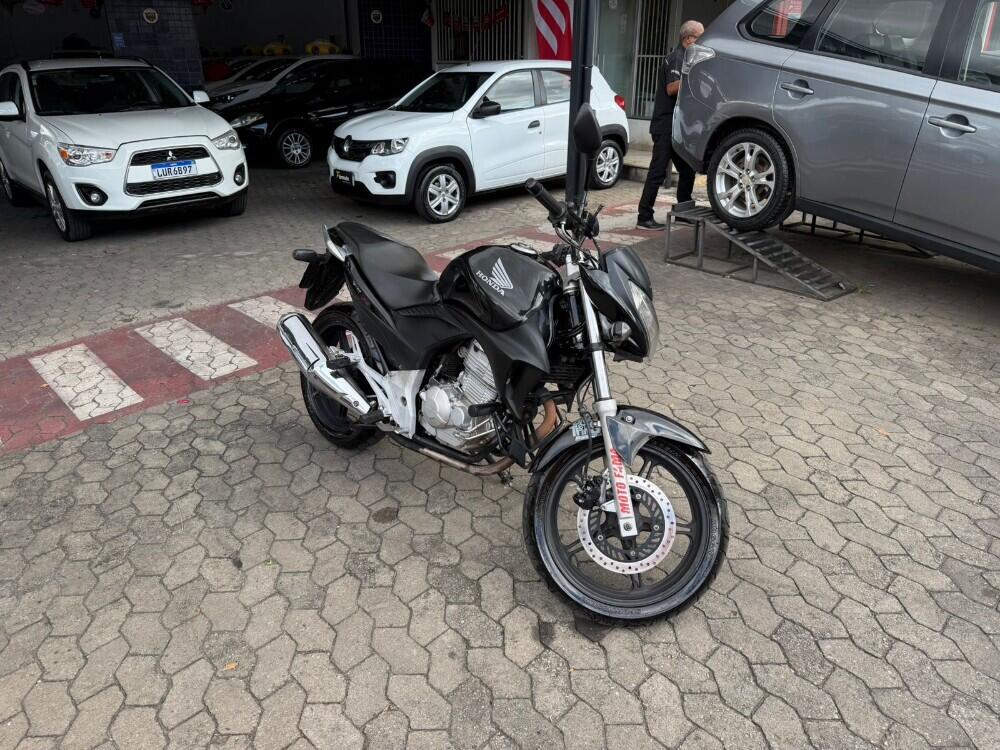 Honda CB 300