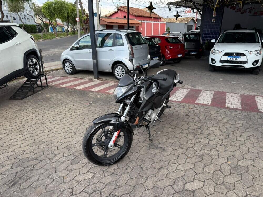 Honda CB 300