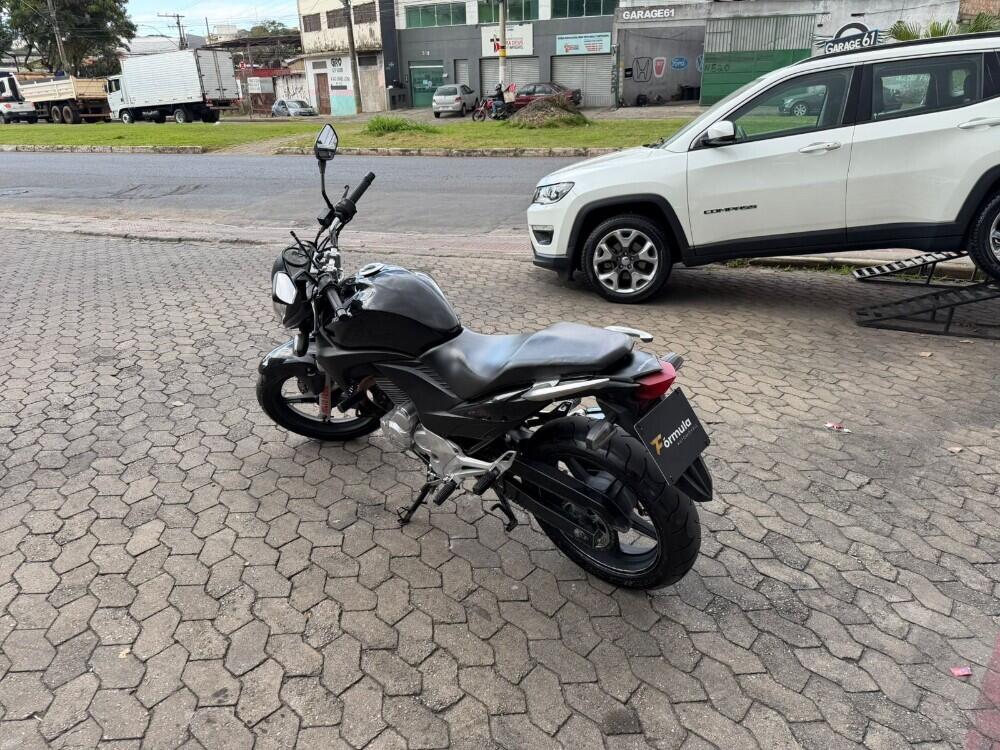 Honda CB 300
