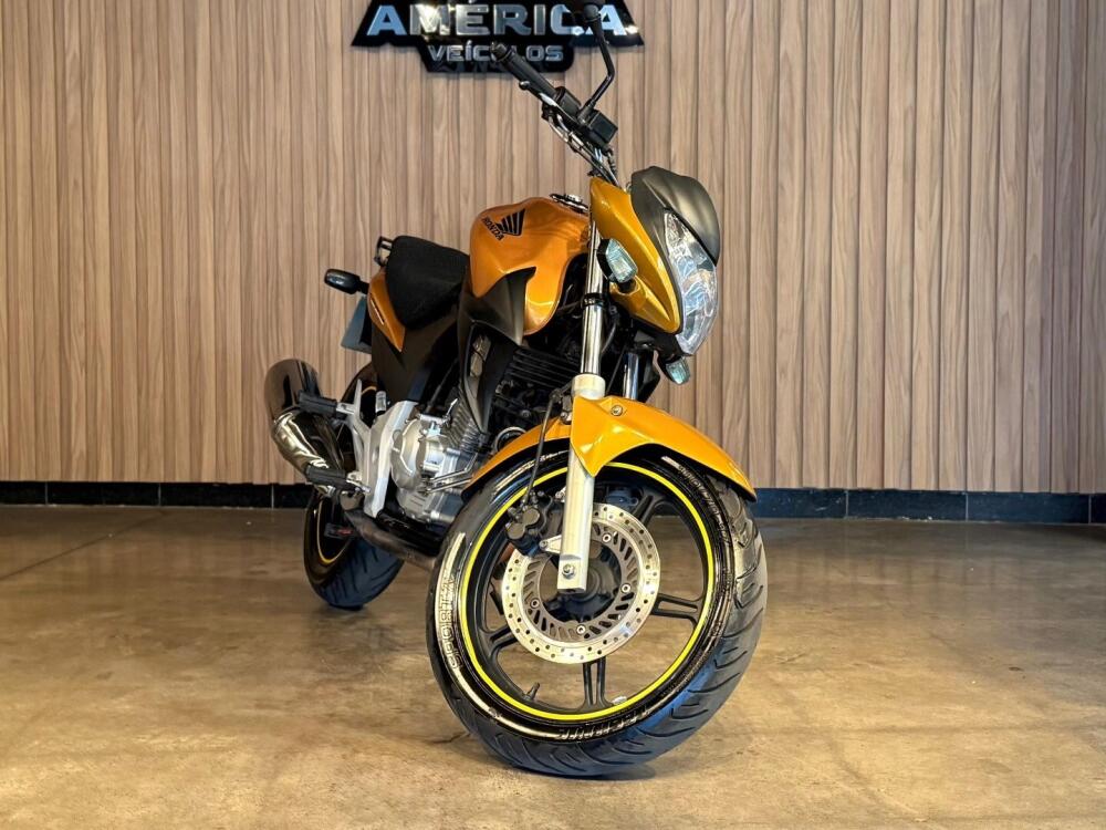 Honda CB 300