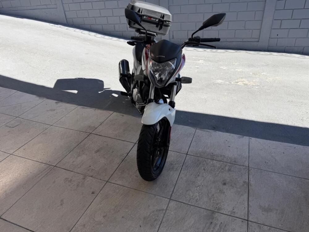 Honda CB 300