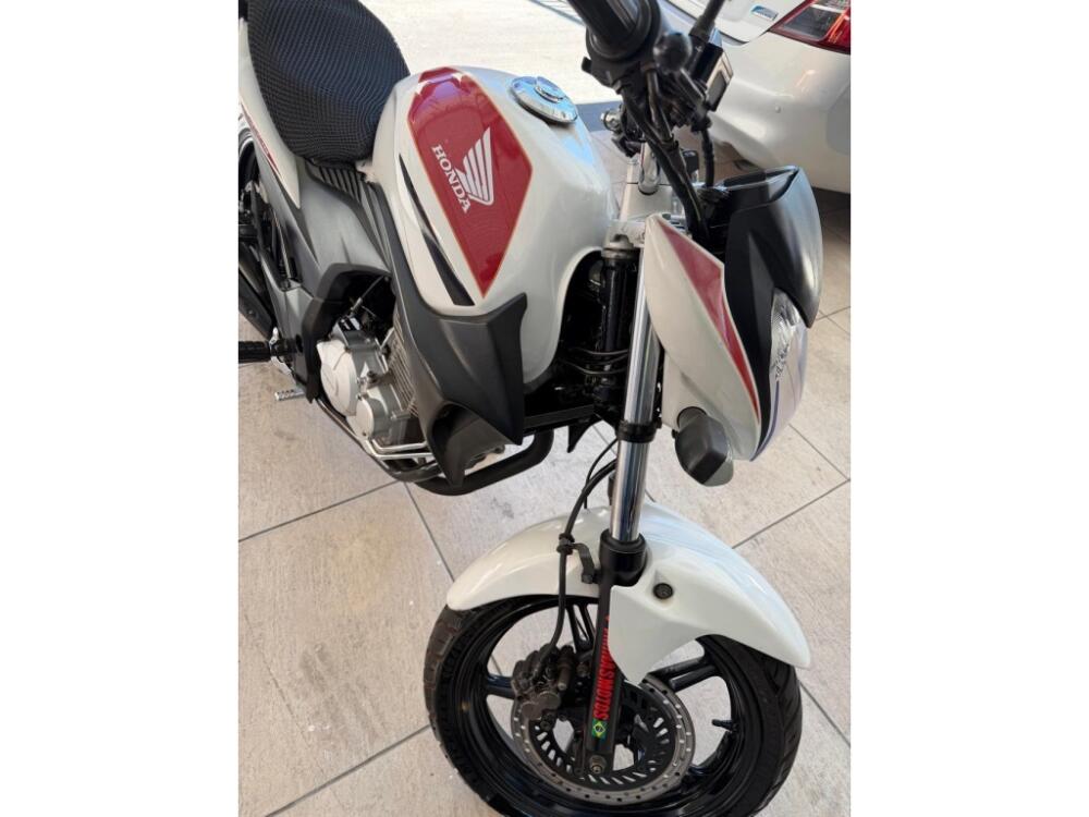 Honda CB 300