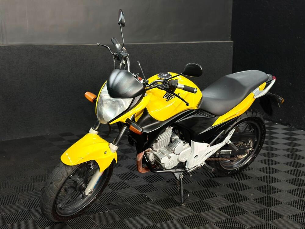 Honda CB 300