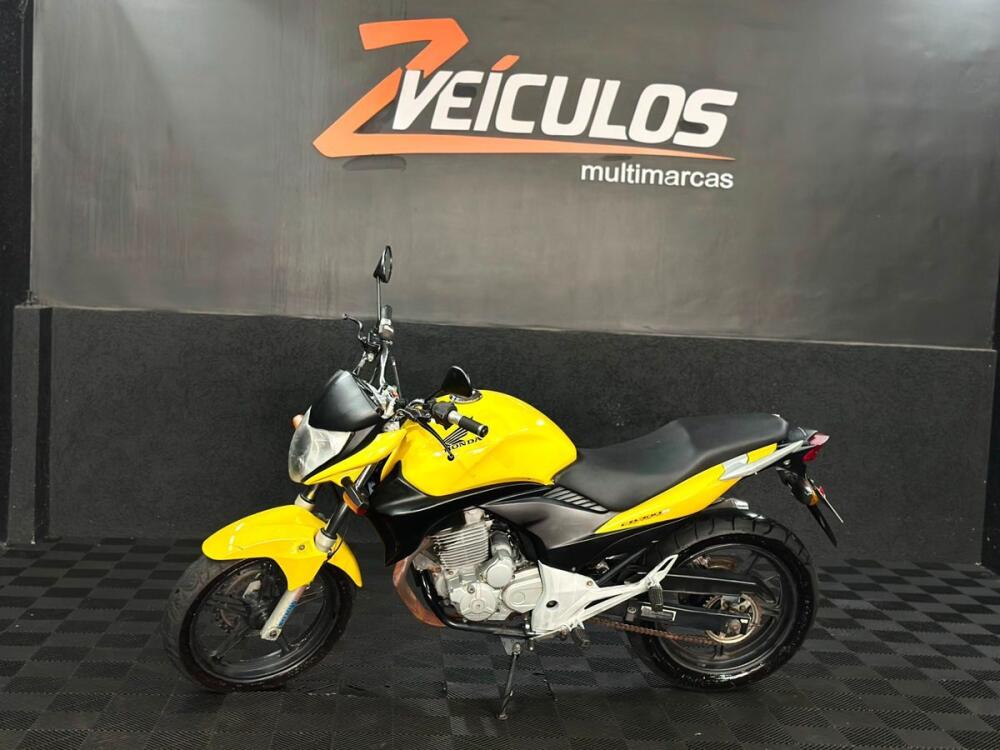 Honda CB 300