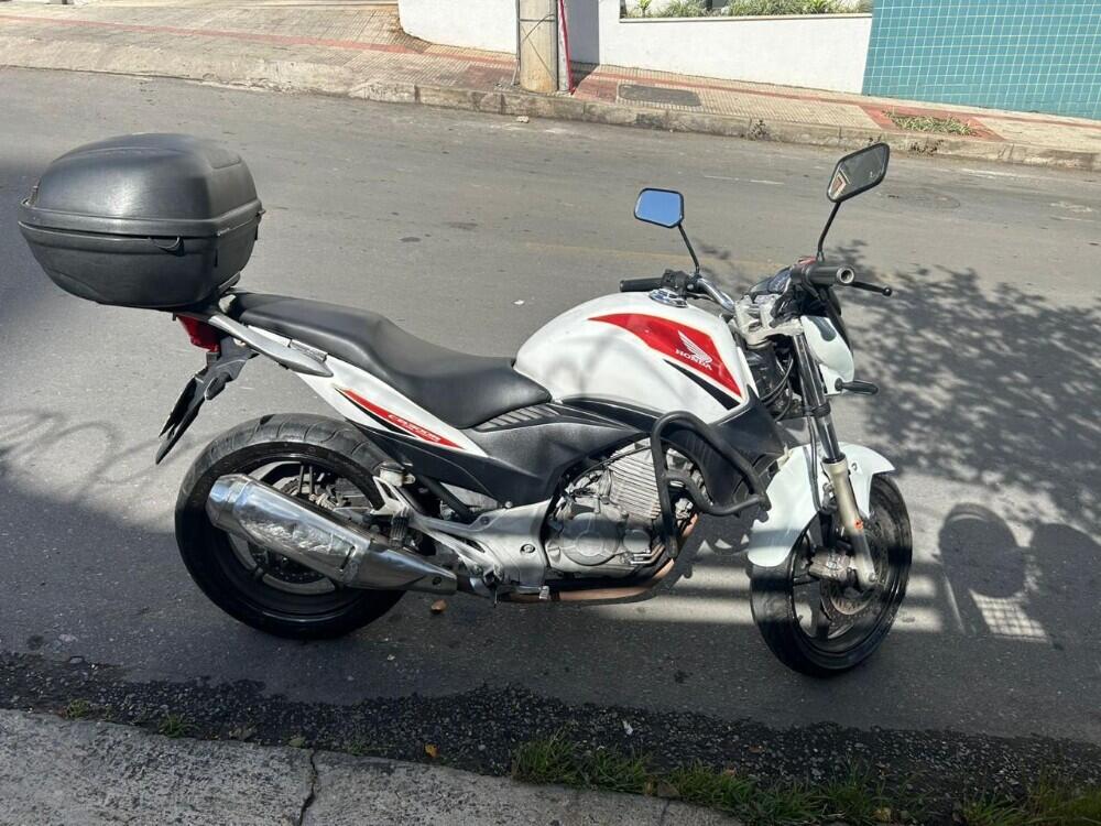 Honda CB 300