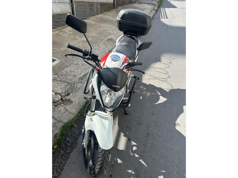 Honda CB 300