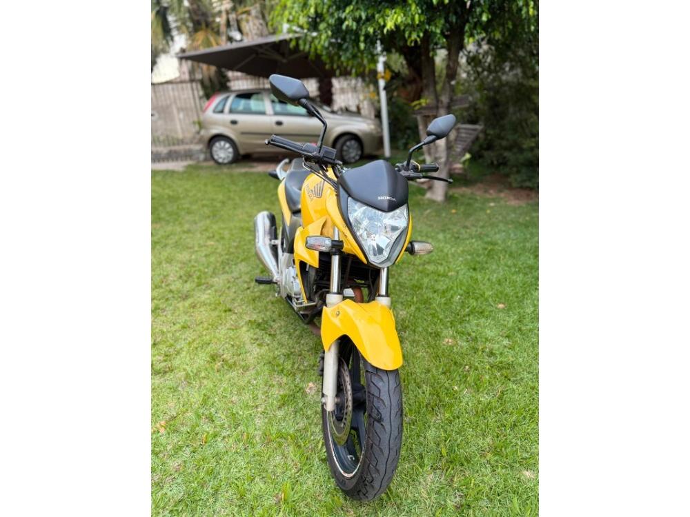 Honda CB 300