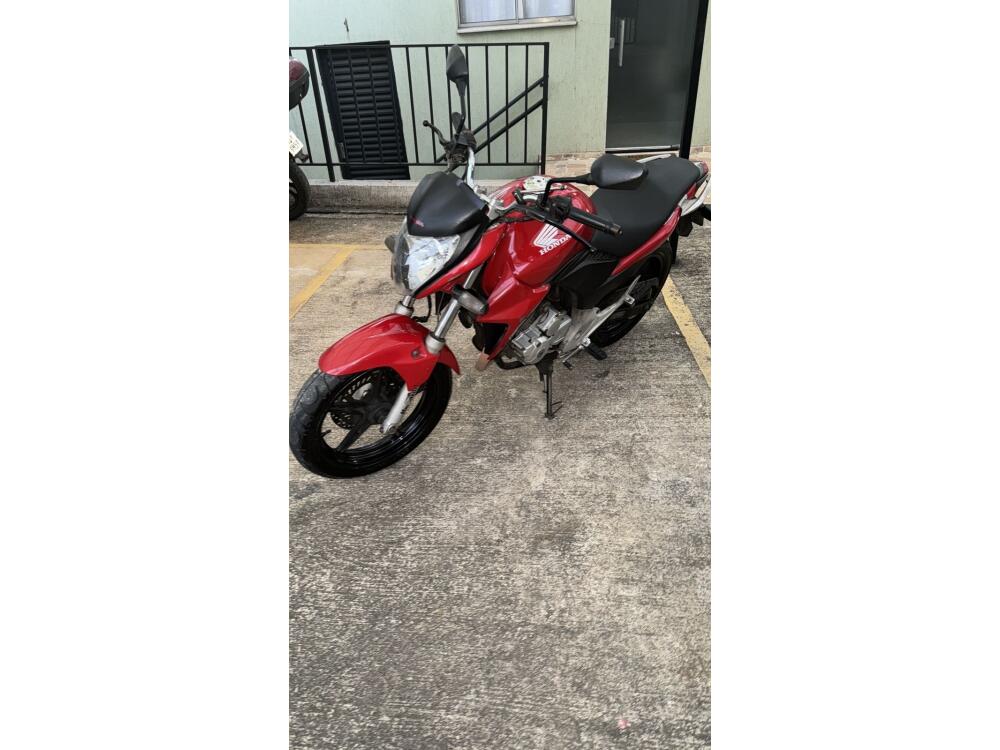 Honda CB 300